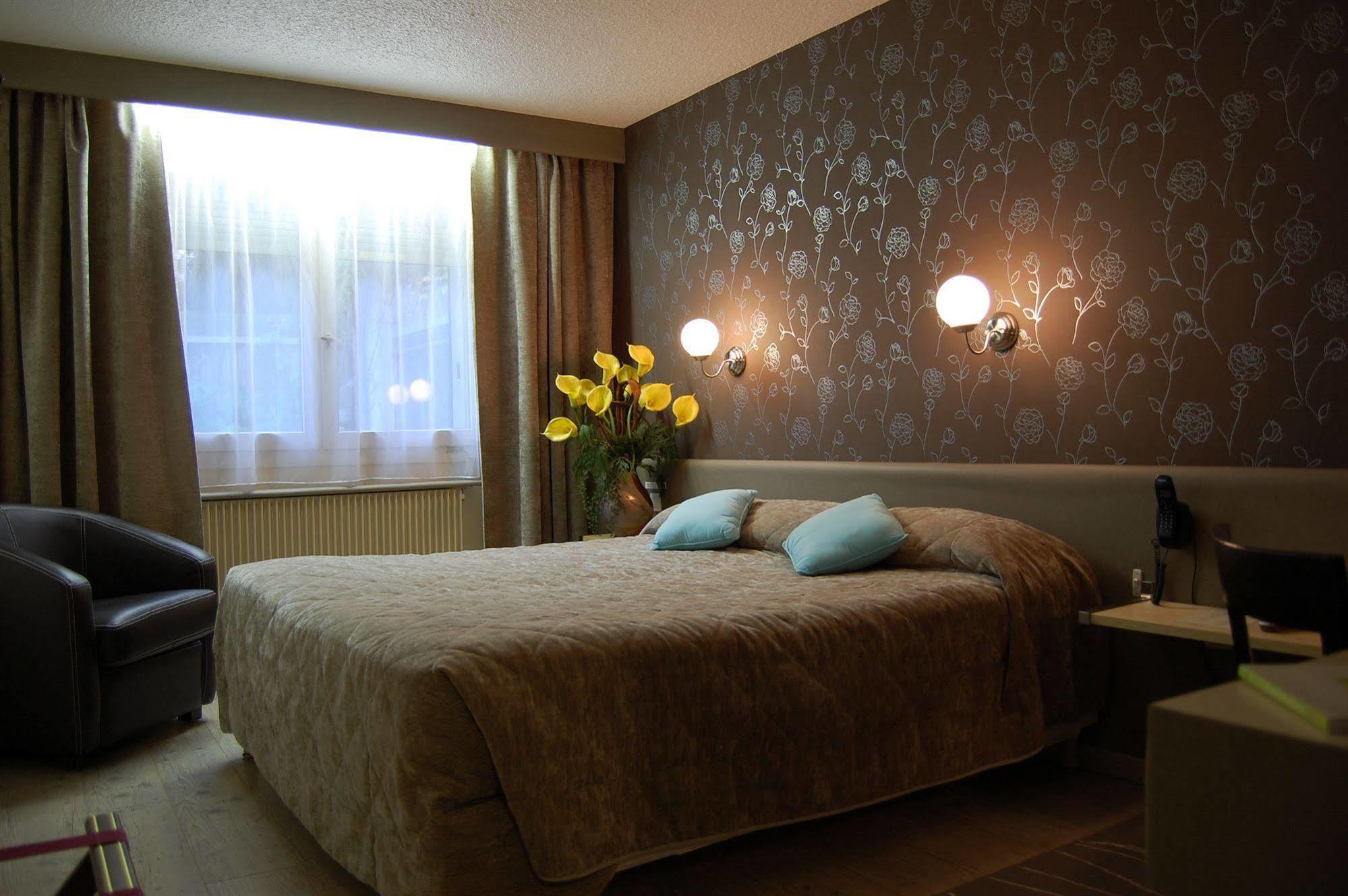 Logis Hotel Du Midi - Saint Etienne Sud Kültér fotó