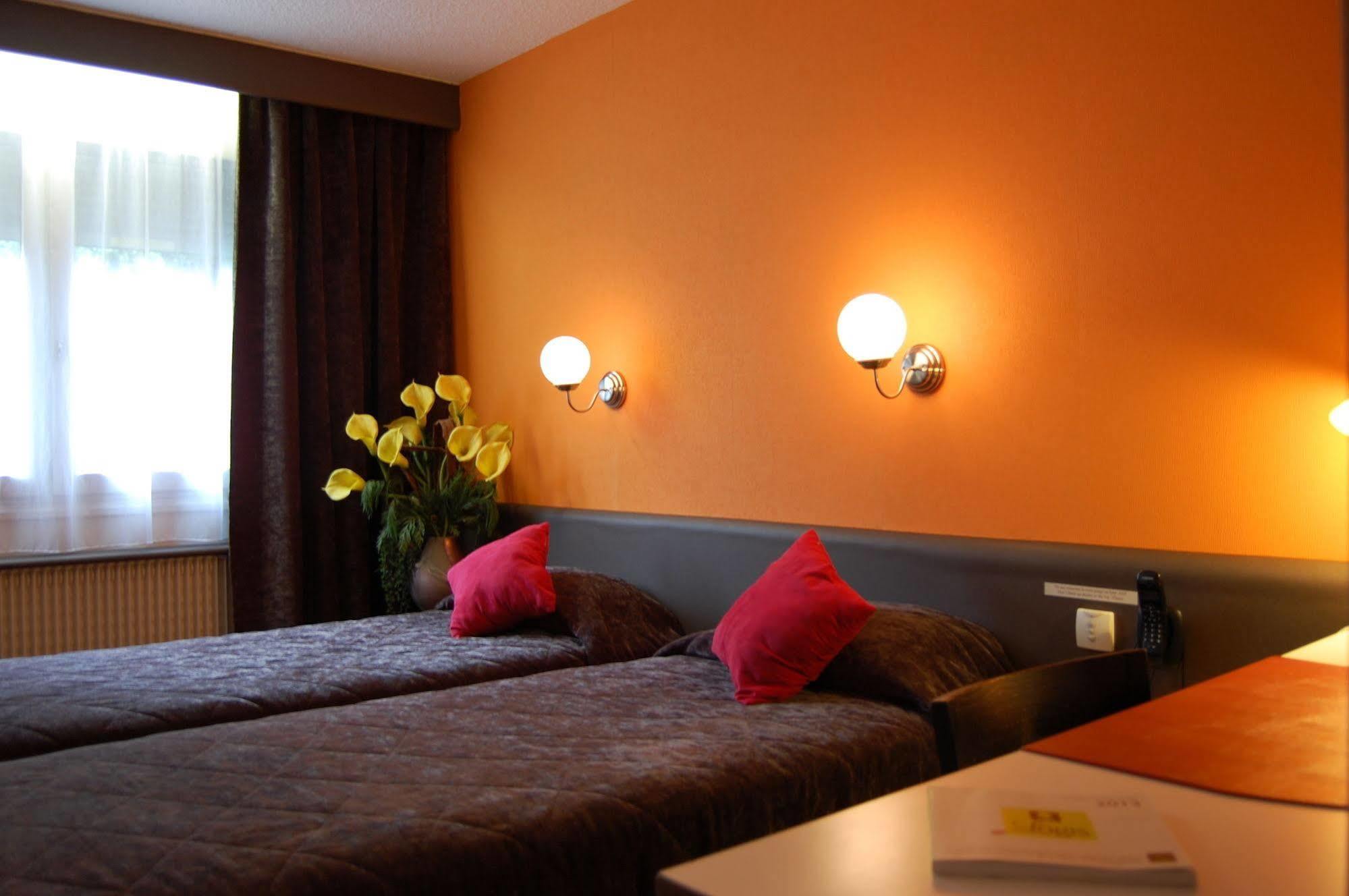 Logis Hotel Du Midi - Saint Etienne Sud Kültér fotó